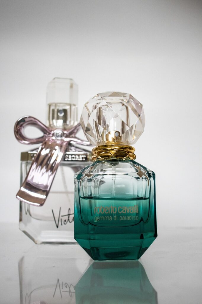 The Essence of Elegance perfumes and fragrances Exploring the Art and Science of Fragrance